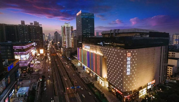 绩增长10.3%、日均客流6万,武汉银泰创意城的