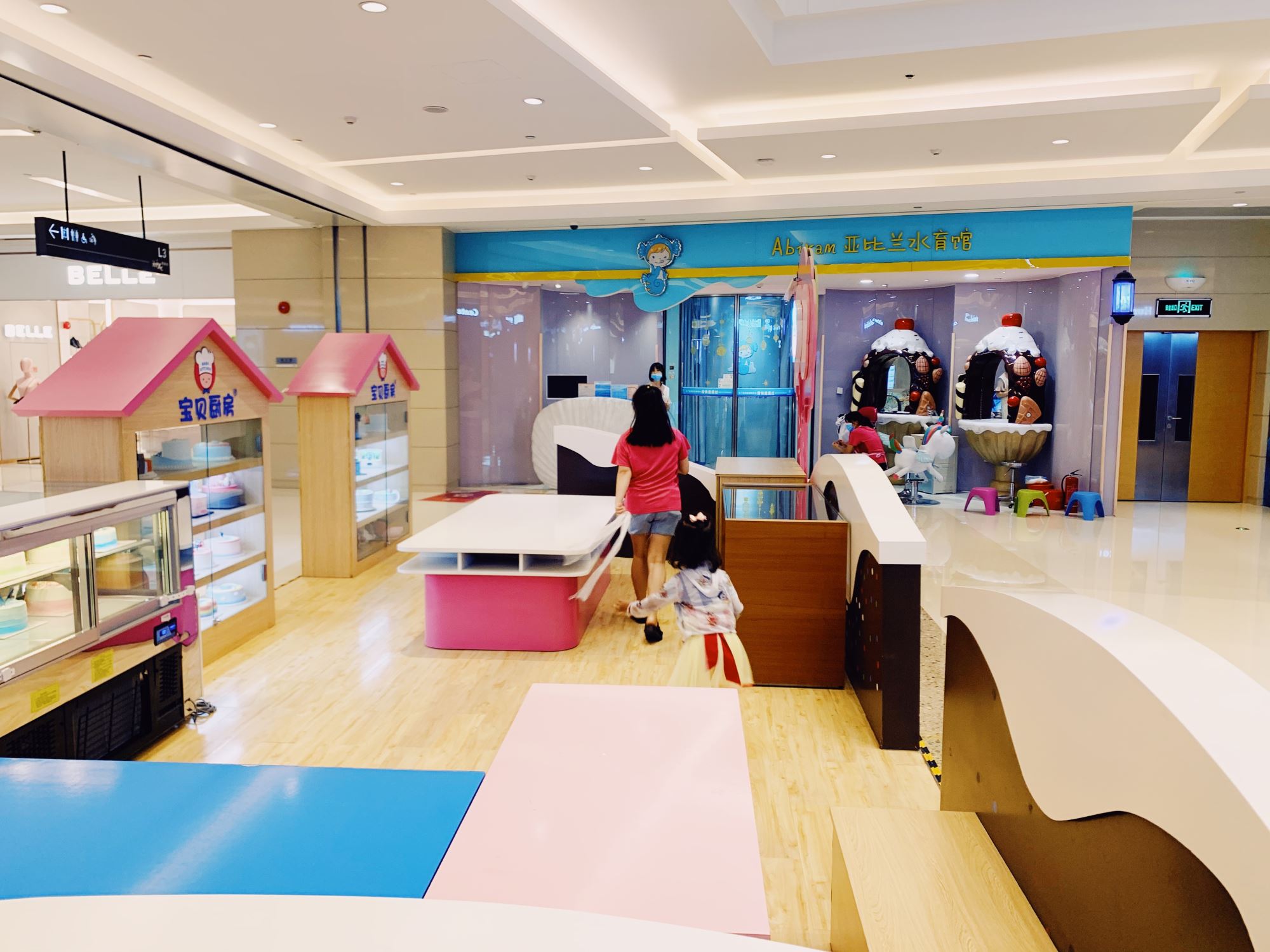 郑州购物中心儿童业态占比下降，“亲子消费”“陪同经济”不灵了？