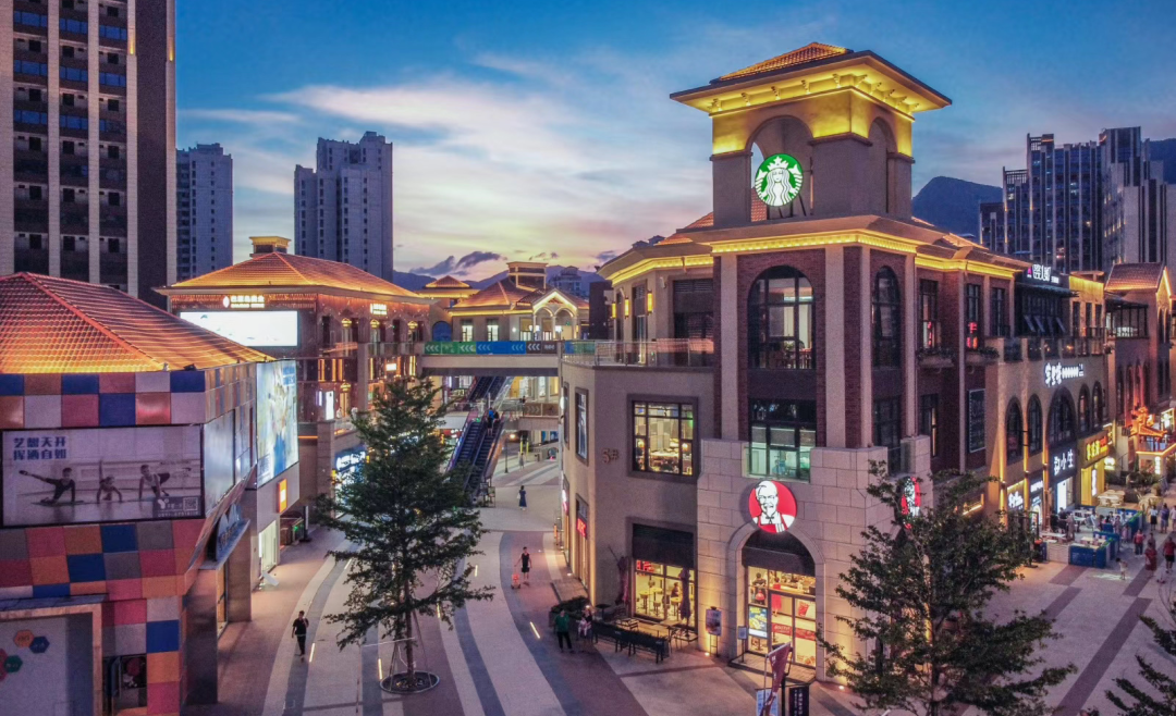 开业一年，三盛i33城市广场如何丰富一公里生活圈？