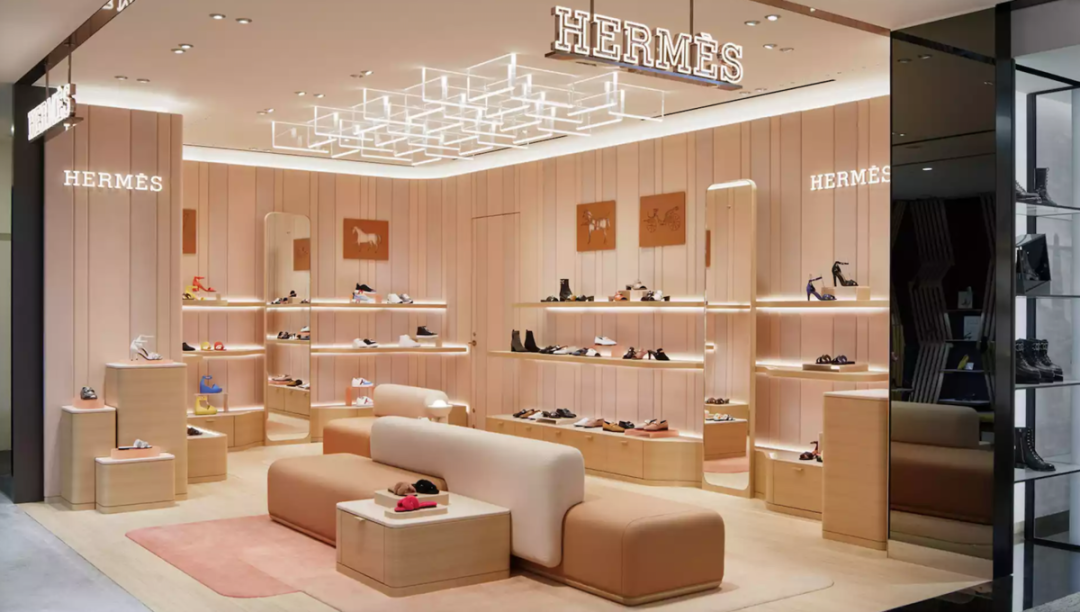 爱马仕又推“新店”，在日本开出全球首家女鞋专卖店