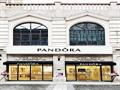 PANDORA潘多拉中国第100家门店在武汉汉街万达广场开业