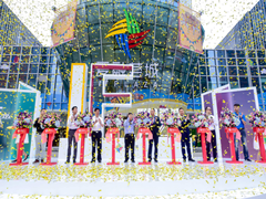 6月15日爱融荟城举行盛大开业揭幕仪式 国际级巡游狂欢隆重上演