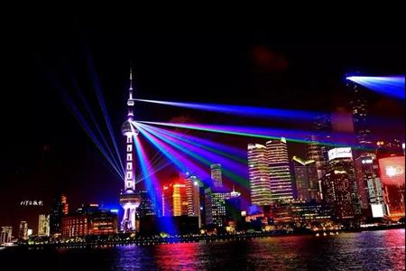 上海“夜经济”：多元丰富形式 提升城市消费活力