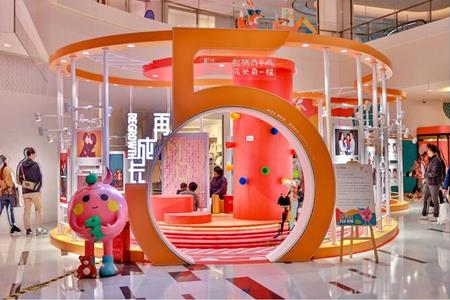 虹桥南丰城品牌宣言升级 5周年“再成长”摄影展亮相