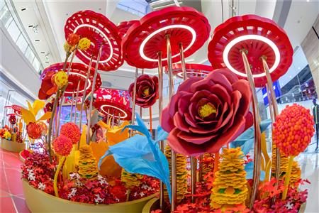 重庆IFS迎新年 携手国际艺术家打造“点愿喜飞”新春艺术装置