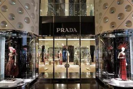 Raf Simons加盟Prada品牌出任联席创意总监